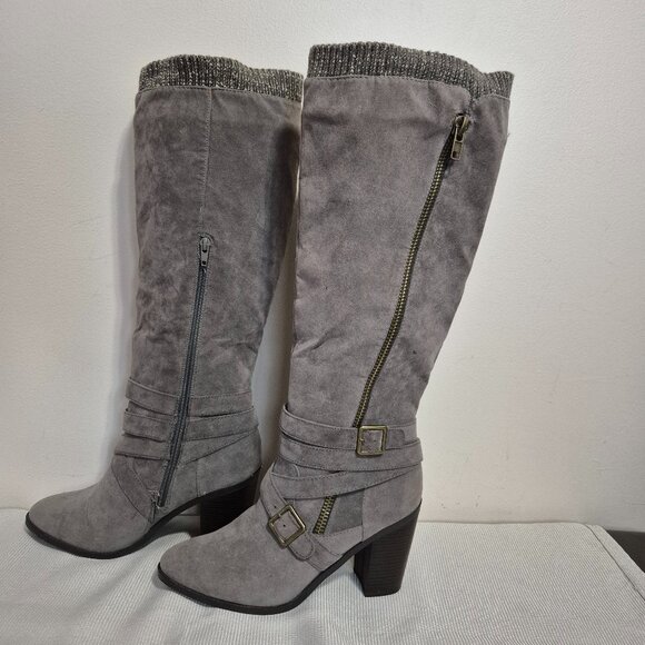 NWOT Sweater Top Boots - Picture 1 of 13